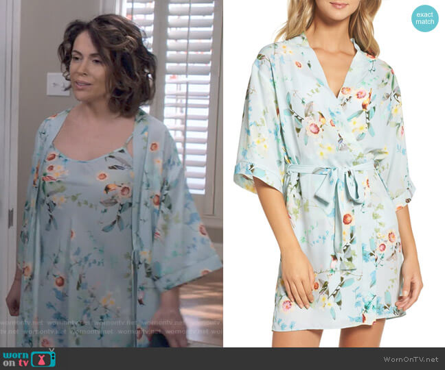 Flora Nikrooz Alison Kimono Robe worn by Coralee Armstrong (Alyssa Milano) on Insatiable