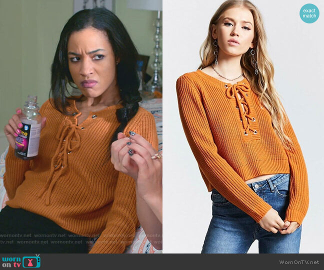 Forever 21 Contemporary Lace-Up Sweater worn by Magnolia Barnard (Erinn Westbrook) on Insatiable