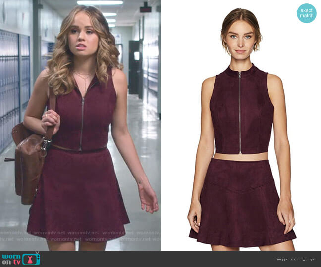Jack by BB Dakota Hal Skirt worn by Patty Bladell (Debby Ryan) on Insatiable