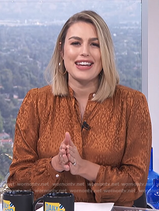 Carissa’s brown leopard print blouse on E! News Daily Pop