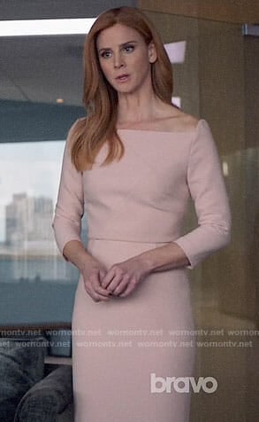 Donna’s blush pink sheath dress on Suits