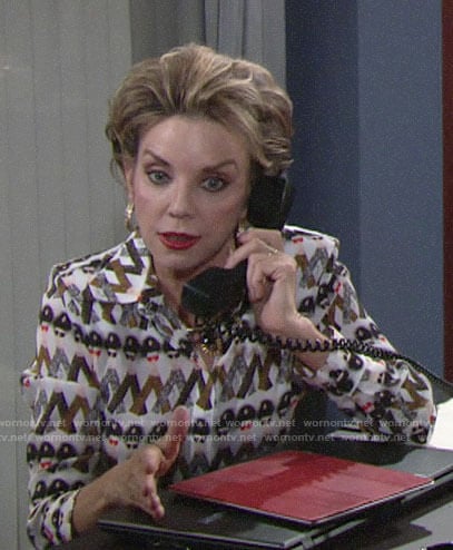 Gloria’s printed button down shirt on The Young and the Restless