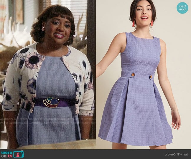 ModCloth So Sixties A-Line Dress in Violet worn by Anne Flatch (Sherri Shepherd) on Trial and Error