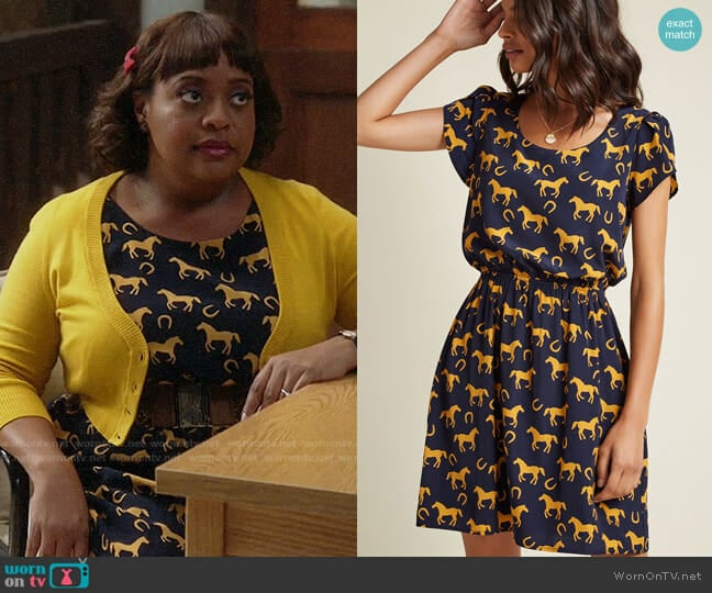 ModCloth Oh My Gosh A-Line Dress in Horses worn by Anne Flatch (Sherri Shepherd) on Trial and Error