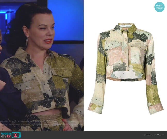Off White Floral Print Cropped Shirt worn by Maggie (Debi Mazar) on Younger
