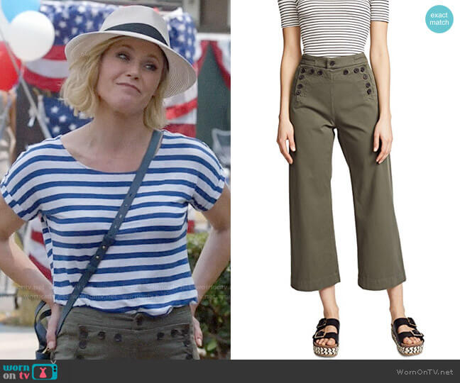 A.L.C. Pierce Pants worn by Claire Dunphy (Julie Bowen) on Modern Family