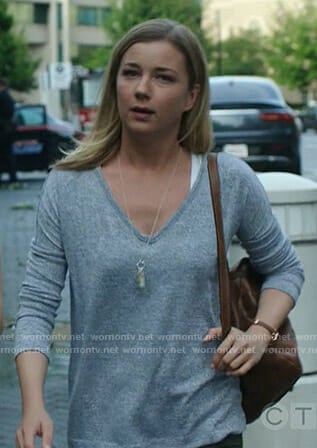 Nic’s grey v-neck long sleeve top on The Resident