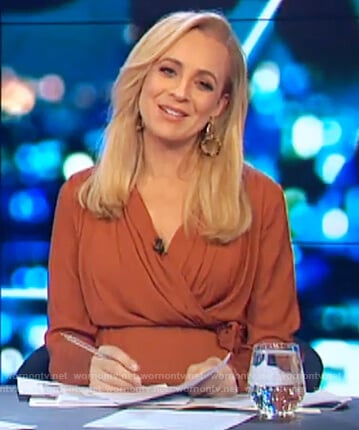 Carrie’s draped wrap dress on The Project