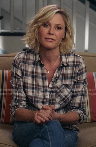 Claire’s plaid shirt on Modern Family