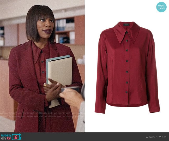 Joseph Pointed Collar Shirt worn by Molly Carter (Yvonne Orji) on Insecure
