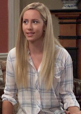 Josslyn’s blush plaid shirt on General Hospital