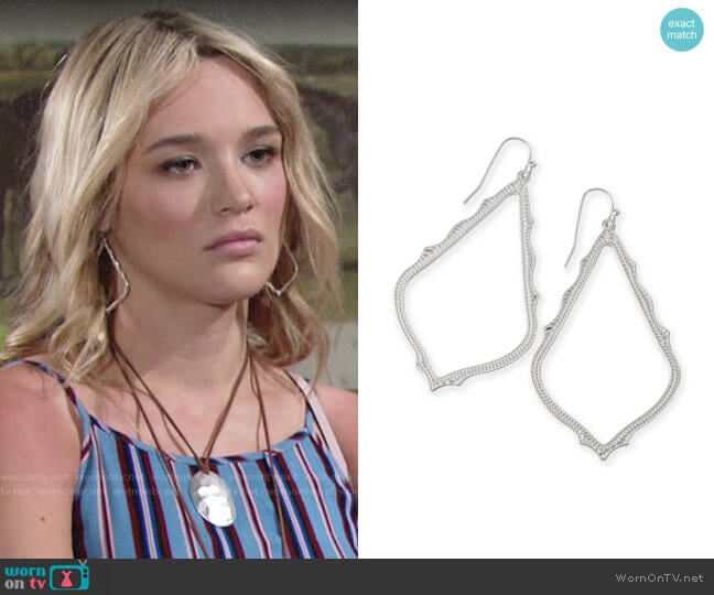 Kendra Scott Sophee Earrings worn by Summer Newman (Hunter King) on The Young and the Restless