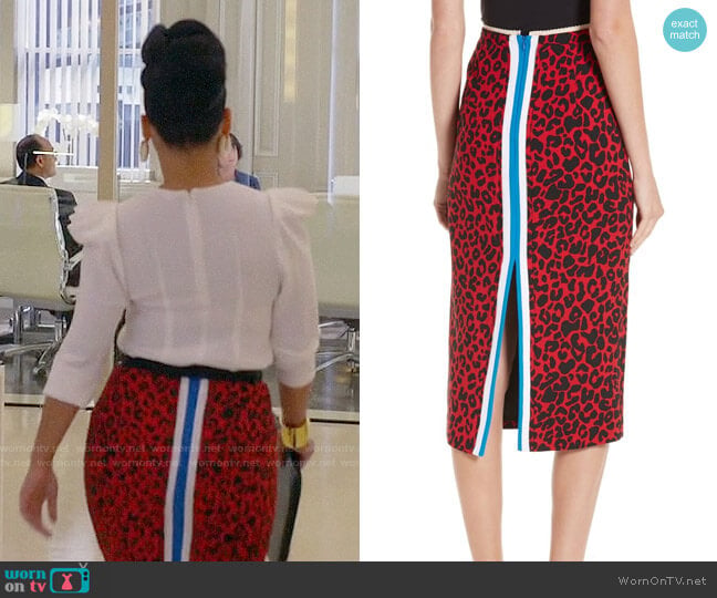 No. 21 Leopard Print Pencil Skirt worn by Tegan Price (Amirah Vann) on How to Get Away with Murder