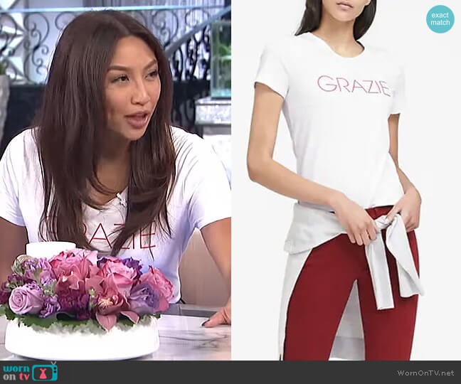 Banana Republic Cotton Graphic Crew worn by Jeannie Mai on The Real
