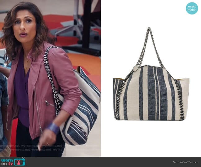 Stella McCartney Falabella Reversible Tote Bag worn by Emet Kamala-Sweetzer (Sarayu Blue) on I Feel Bad