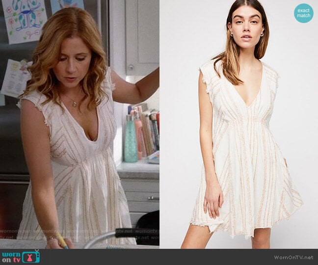 Free People Cactus Flower Mini Dress worn by Lena (Jenna Fischer) on Splitting Up Together