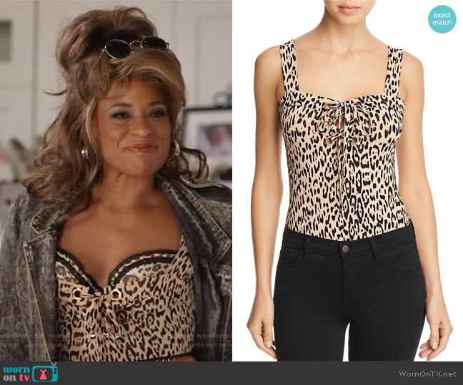 Guess Franchesca Lace-Up Leopard Print Bodysuit worn by Poppy (Kimrie Lewis) on Single Parents