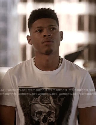 Hakeem’s white skull print tee on Empire