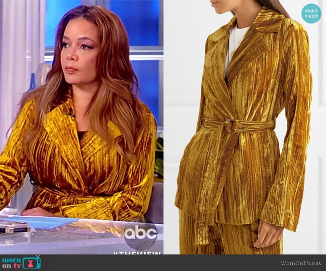 Stine Goya Lora belted crushed-velvet blazer worn by Sunny Hostin on The View