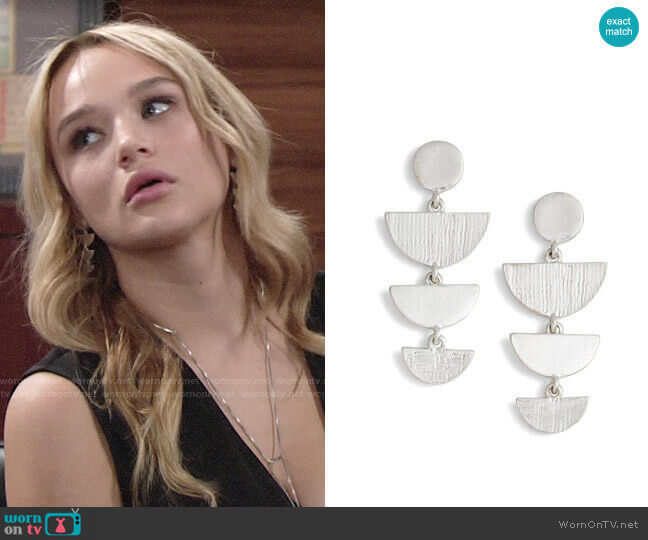 Treasure & Bond Etched Chandelier Earrings worn by Summer Newman (Hunter King) on The Young and the Restless