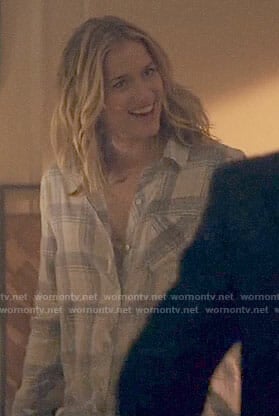 Beck’s blue and white plaid shirt on YOU