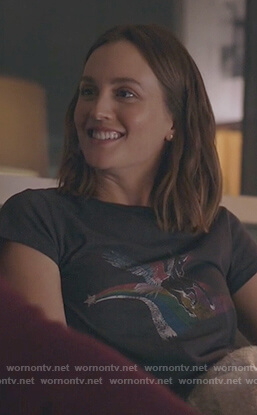 Angie’s black unicorn print tee on Single Parents