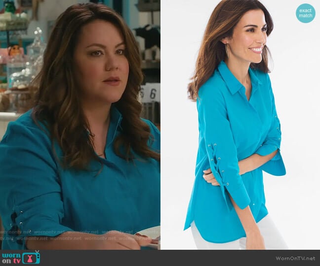 Chicos Lace-up Sleeve Shirt worn by Katie Otto (Katy Mixon) on American Housewife