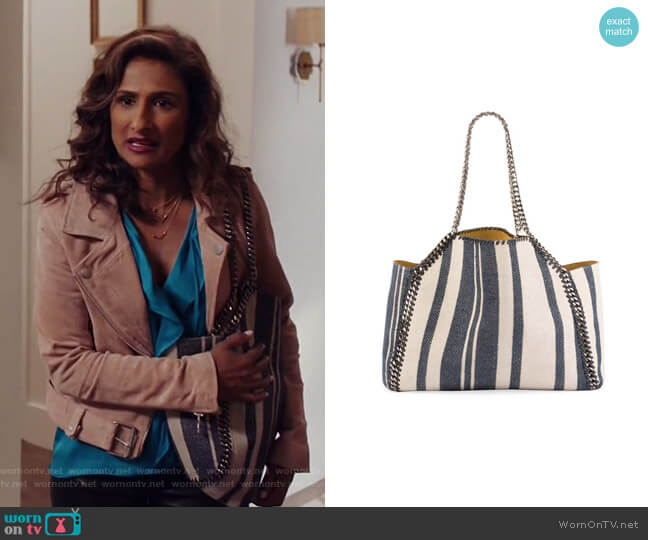 Stella McCartney Falabella Reversible Tote Bag worn by Emet Kamala-Sweetzer (Sarayu Blue) on I Feel Bad