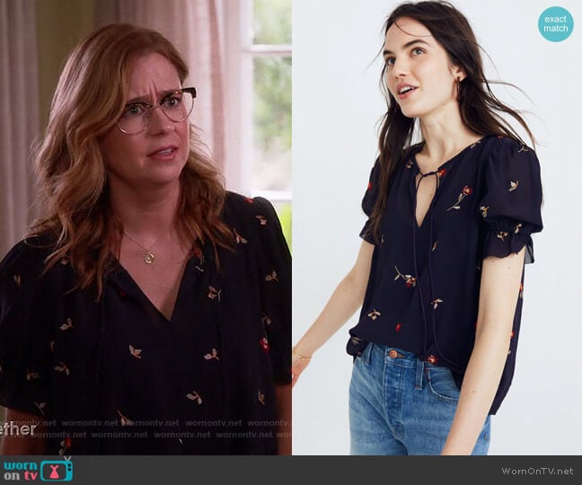 Madewell Embroidered Zephyr Ruffle-Sleeve Top in Sweet Blossoms worn by Lena (Jenna Fischer) on Splitting Up Together