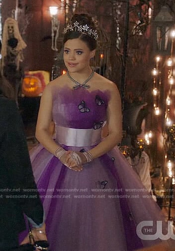 Maggie’s purple Halloween costume on Charmed