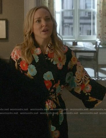 Marissa’s black floral robe on Bull