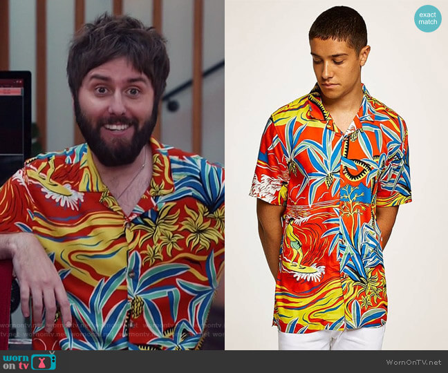 Topman Hawaiian Classic Fit Shirt worn by Chewey (James Buckley) on I Feel Bad