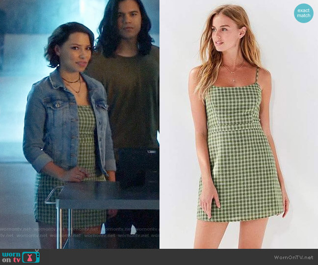 Urban Outfitters Emma Plaid Mini Dress worn by Nora West-Allen (Jessica Parker Kennedy) on The Flash
