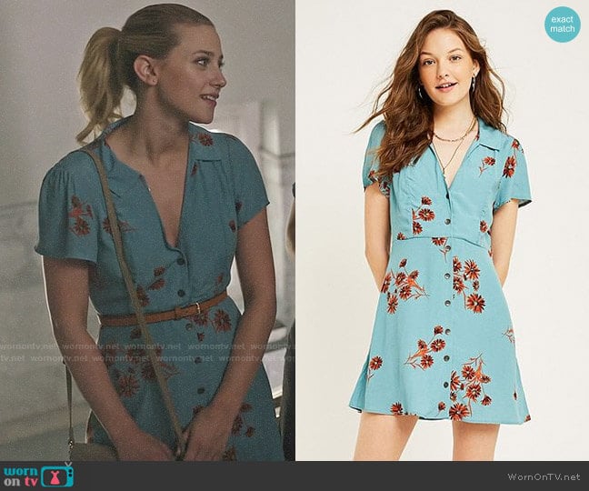Urban Outfitters Mallory Floral Button Through Mini Dress worn by Betty Cooper (Lili Reinhart) on Riverdale