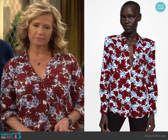 Zara Floral Print Blouse with Shoulder Pads worn by Vanessa Baxter (Nancy Travis) on Last Man Standing