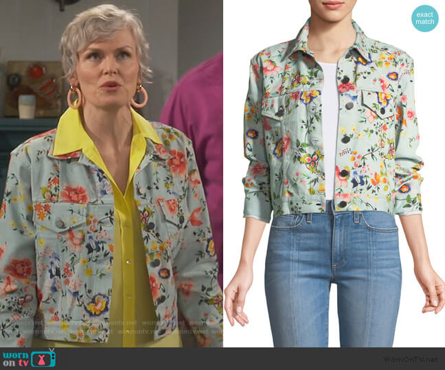 Alice + Olivia Chloe Floral-Print Cropped Denim Jacket worn by Bonnie (Stephnie Weir) on Happy Together