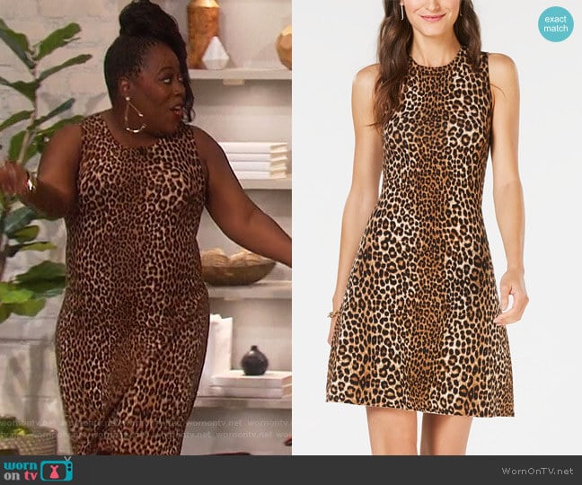 Michael Michael Kors Leopard-Print Sweater Dress worn by Sheryl Underwood on The Talk