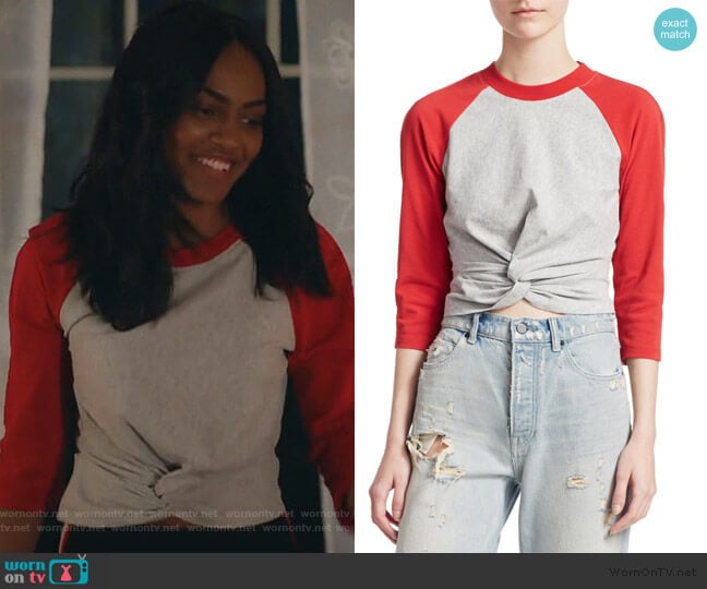 T by Alexander Wang Twist-Hem Baseball T-Shirt worn by Jennifer Pierce (China Anne McClain) on Black Lightning