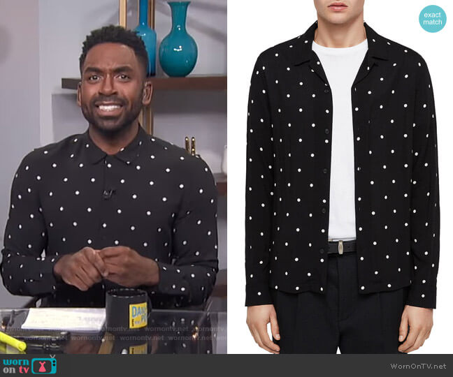 All Saints Kuta Shirt worn by Justin Sylvester on E! News