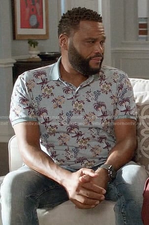 Andre’s blue palm tree print polo shirt on Black-ish