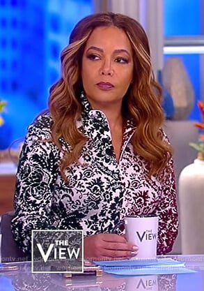 Sunny’s multi colored floral print dress on The View
