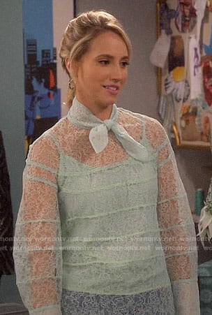 Mandy’s mint green lace top on Last Man Standing