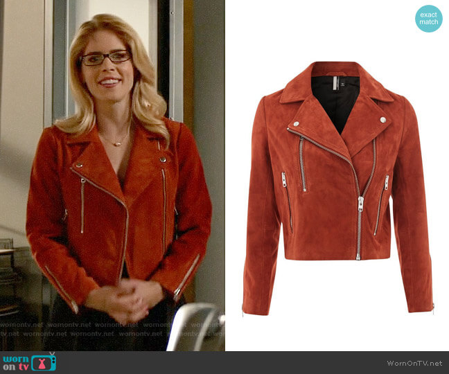 Topshop Suede Biker Jacket worn by Felicity Smoak (Emily Bett Rickards) on Arrow