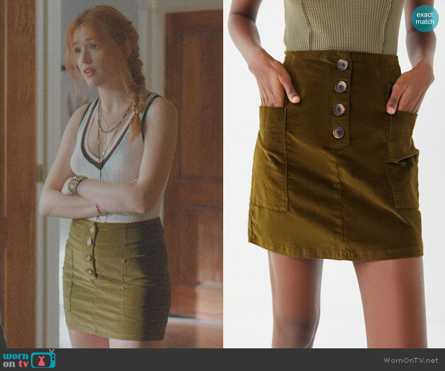BDG Kendri Uncut Corduroy Mini Skirt worn by Kirby Anders (Maddison Brown) on Dynasty