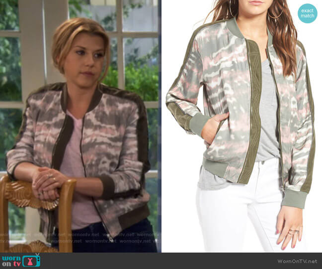 Blanknyc Green Bean Tie Dye Bomber worn by Stephanie Tanner (Jodie Sweetin) on Fuller House