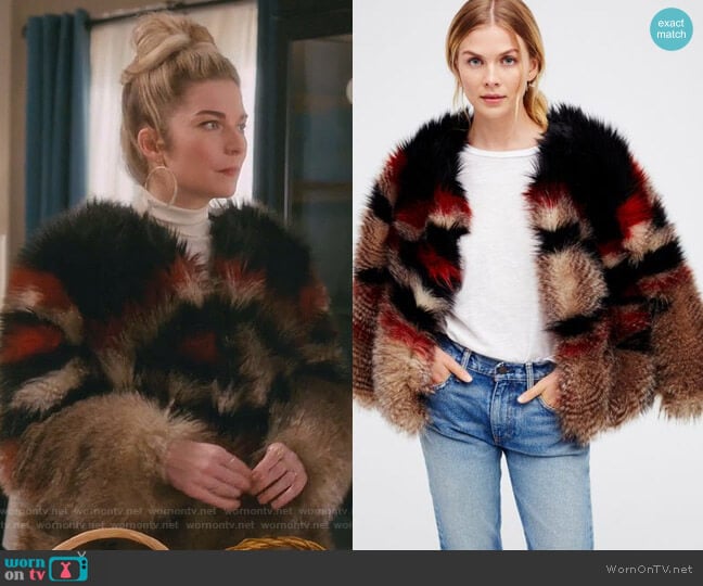 Free People Scarlet Faux Fur Jacket worn by Alexis Rose (Annie Murphy) on Schitts Creek
