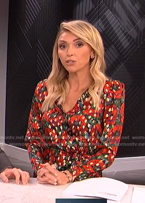 Giuliana’s metallic floral print dress on E! News