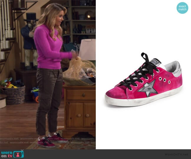 Golden Goose Superstar Sneakers worn by DJ Tanner-Fuller (Candace Cameron Bure) on Fuller House