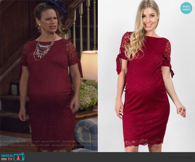 Pink Blush Lace Overlay Sleeve Tie Fitted Maternity Dress worn by Kimmy Gibbler (Andrea Barber) on Fuller House