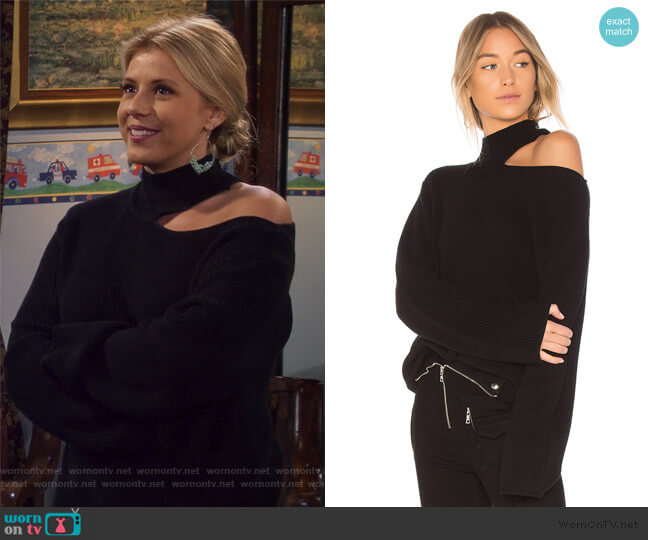RtA Langley Sweater worn by Stephanie Tanner (Jodie Sweetin) on Fuller House